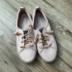 Light pink sperry shoes size 5.
